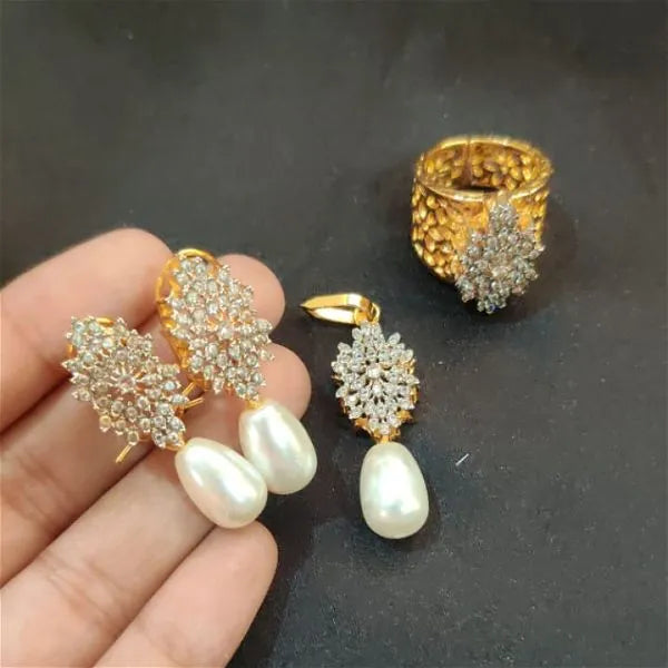 White and Golden Locket Set
