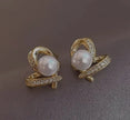 Heart pearl studs