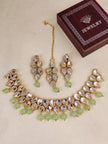 Mint Bindiya Kundan Set