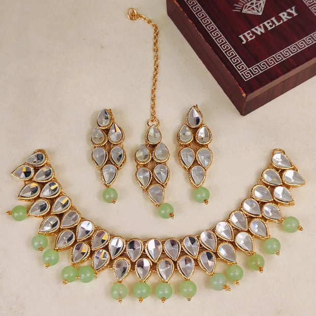 Mint Bindiya Kundan Set