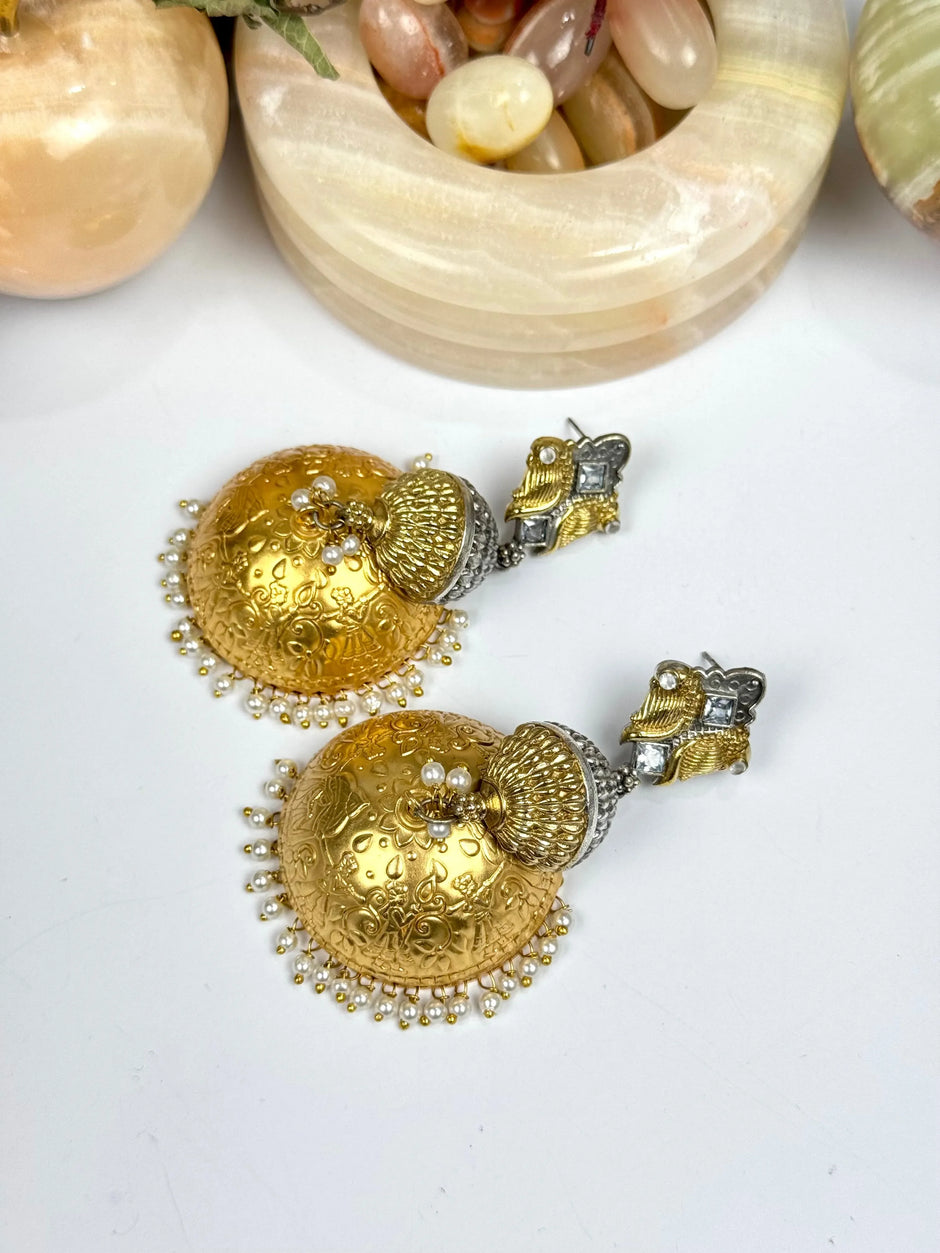Golden Moor Jumka