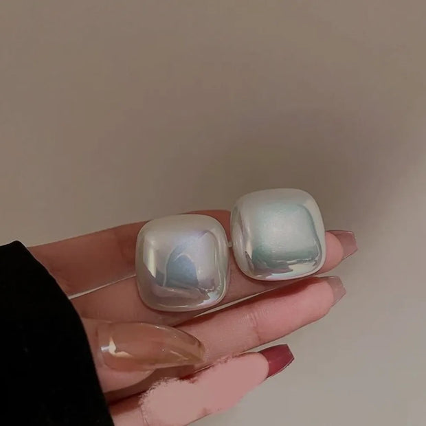 Oversized studs