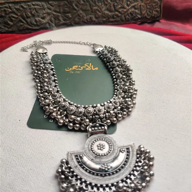 Noor zewar
