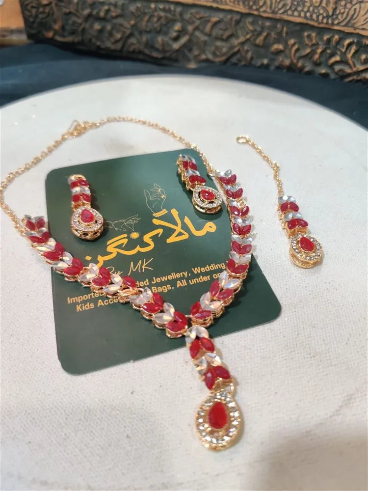 Minal Red Set
