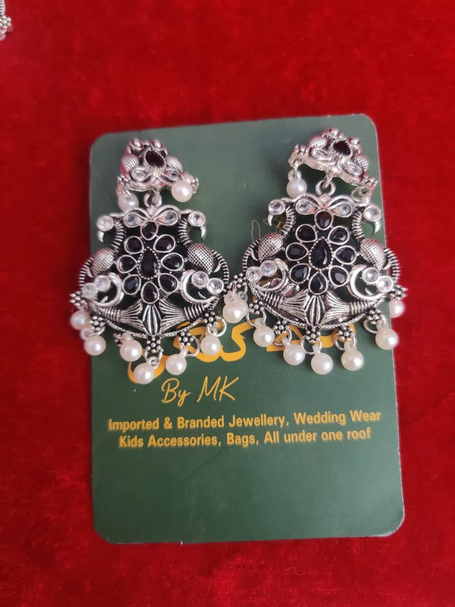 mor black earings