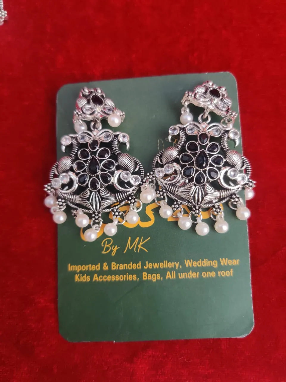 mor black earings