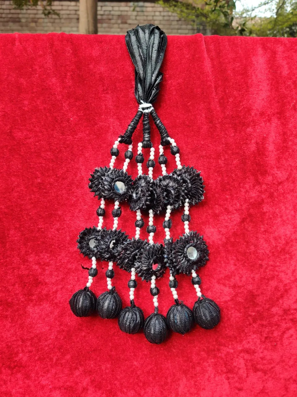 Rose Black Paranda