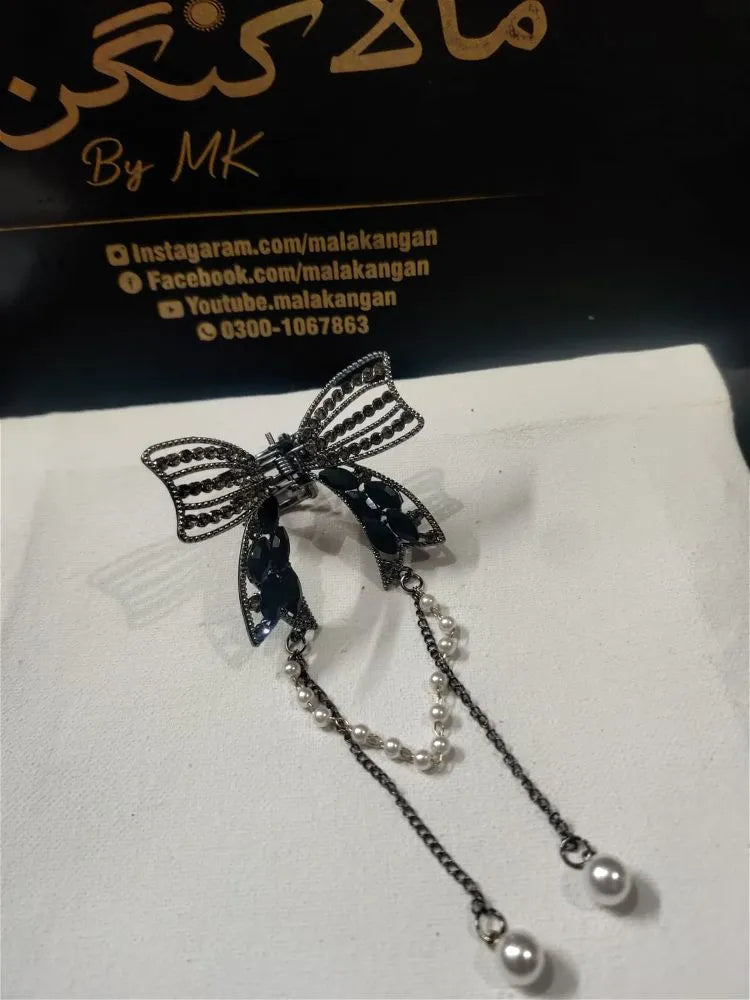 Crystal  BLACK claw