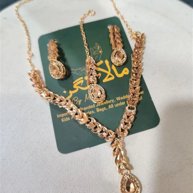 Minal Golden Set