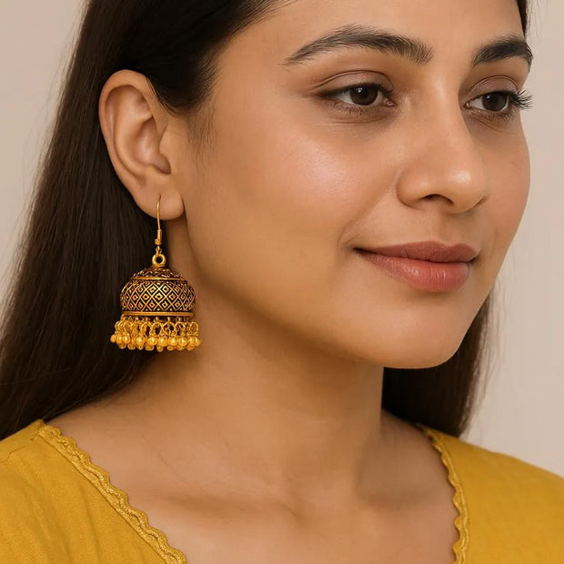 Antique Golden Jumkies