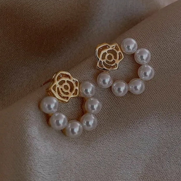 Tulip studs
