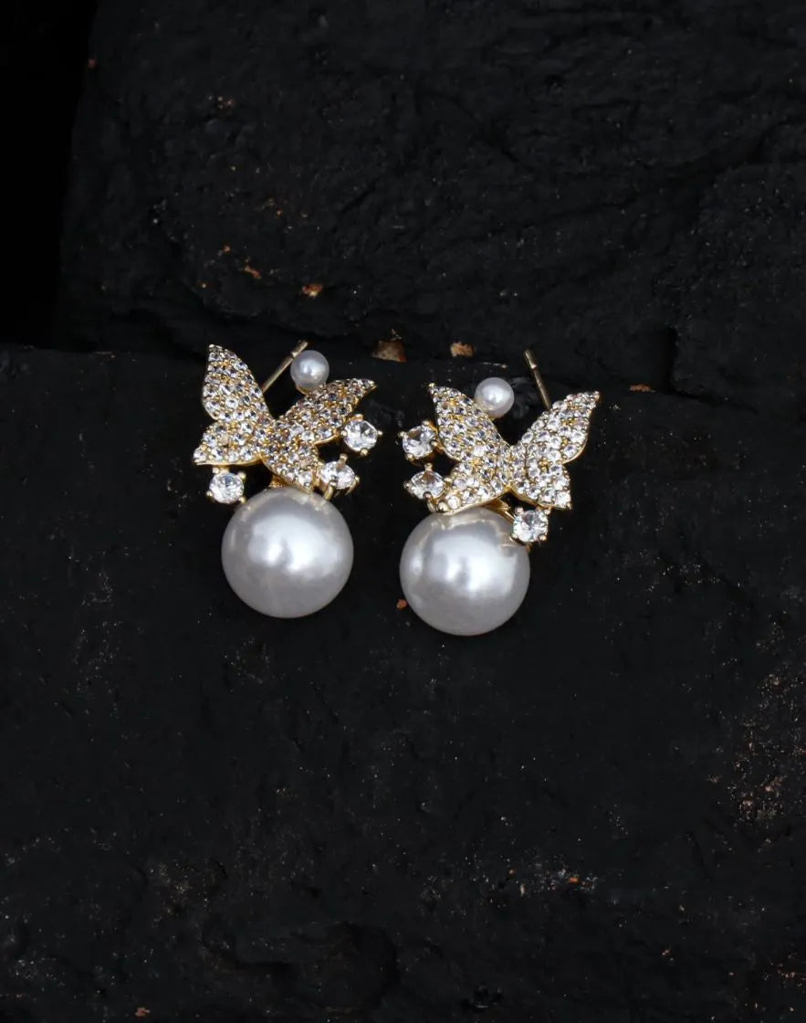 Butterfly Pearl Earings