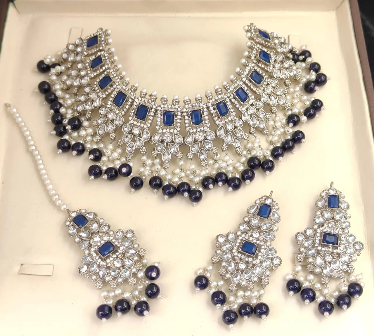 komal blue set