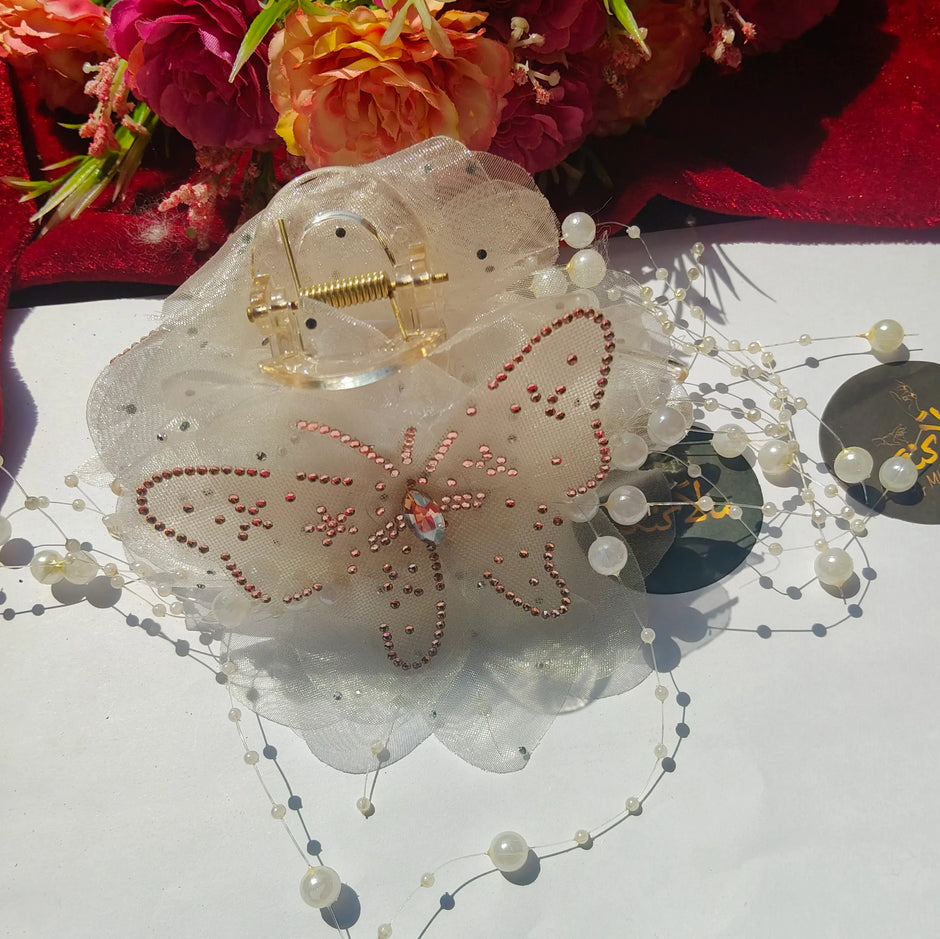 Butterfly Trendy Claw