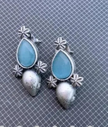 Mehroon Oxidized Earings