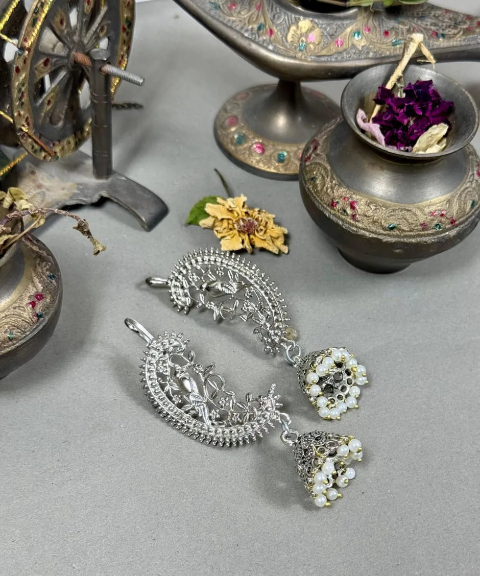 Oxidized earcuffs