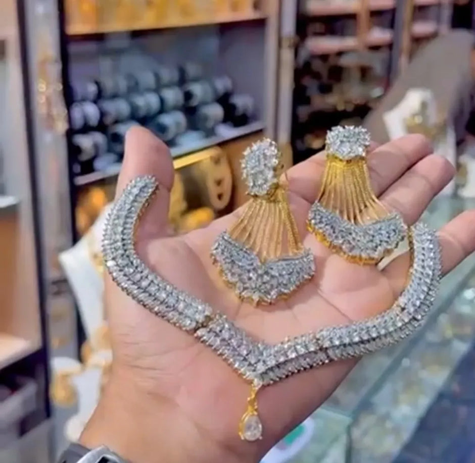 Diamond cut set