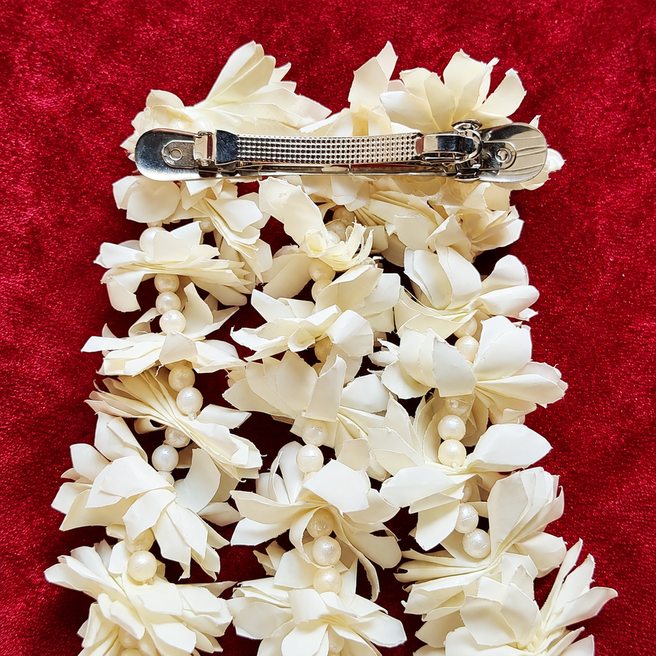 Pearl Floral Gajra