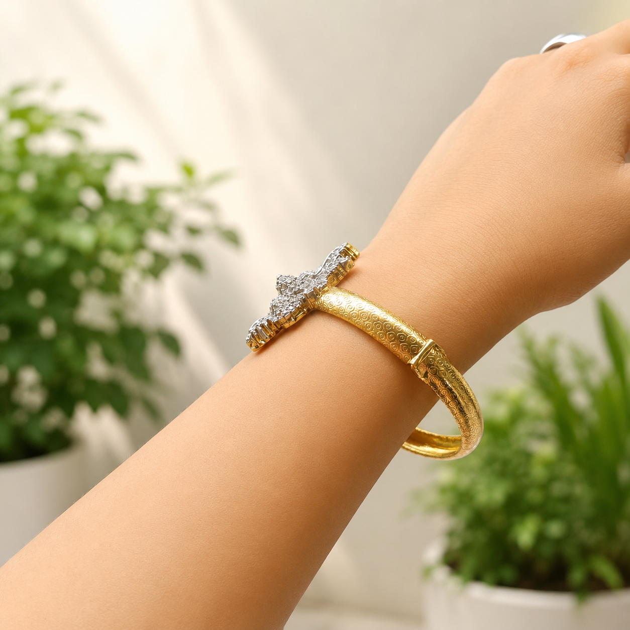 Luxury Floral Kada