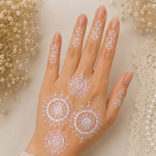 White Hina Paranda