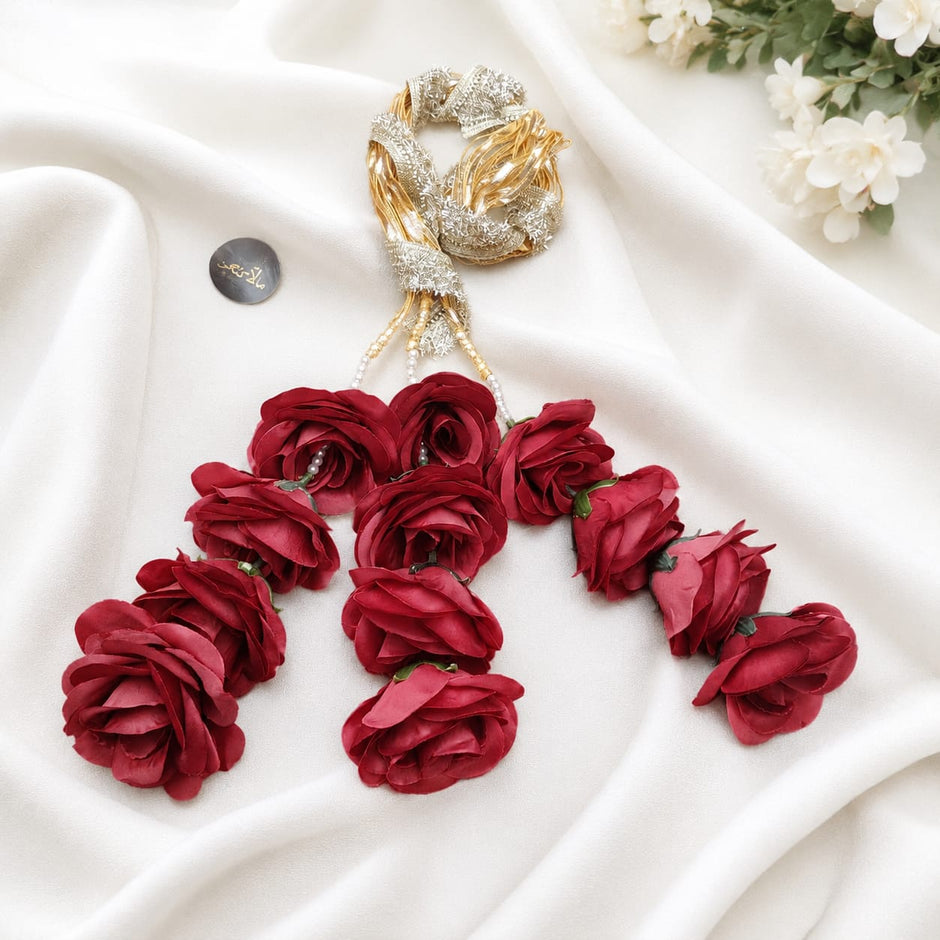 Red Noor Kiran Floral Paranda