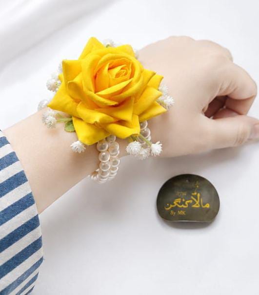 Yellow Phool Gujar