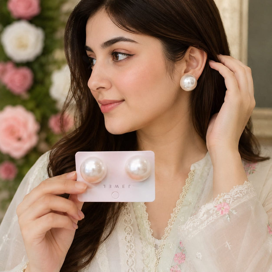 Pearl Studs