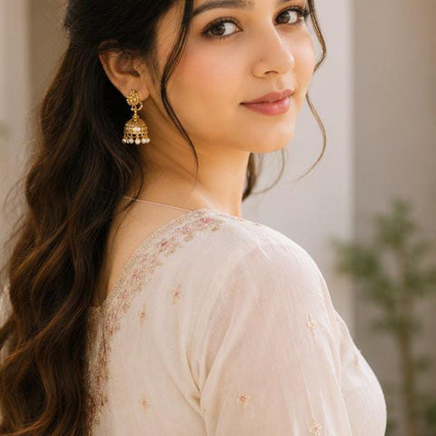 Noor Pearl Maang Tikka