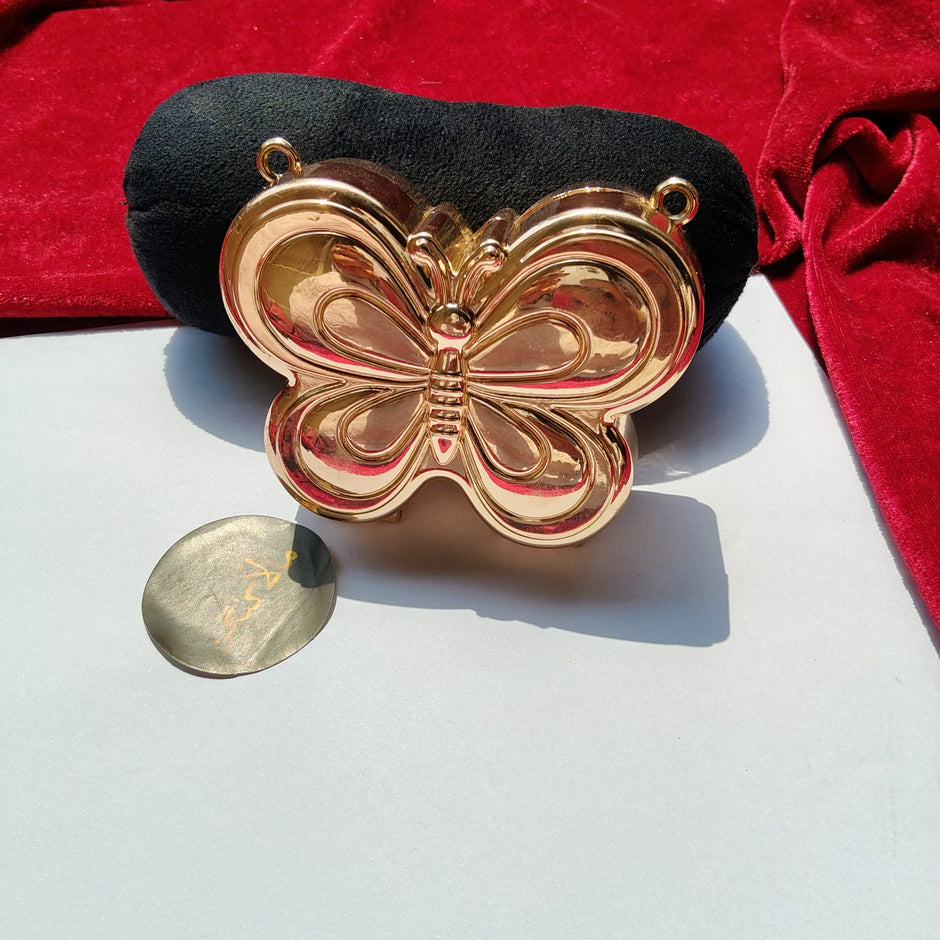 Butterfly Clutch