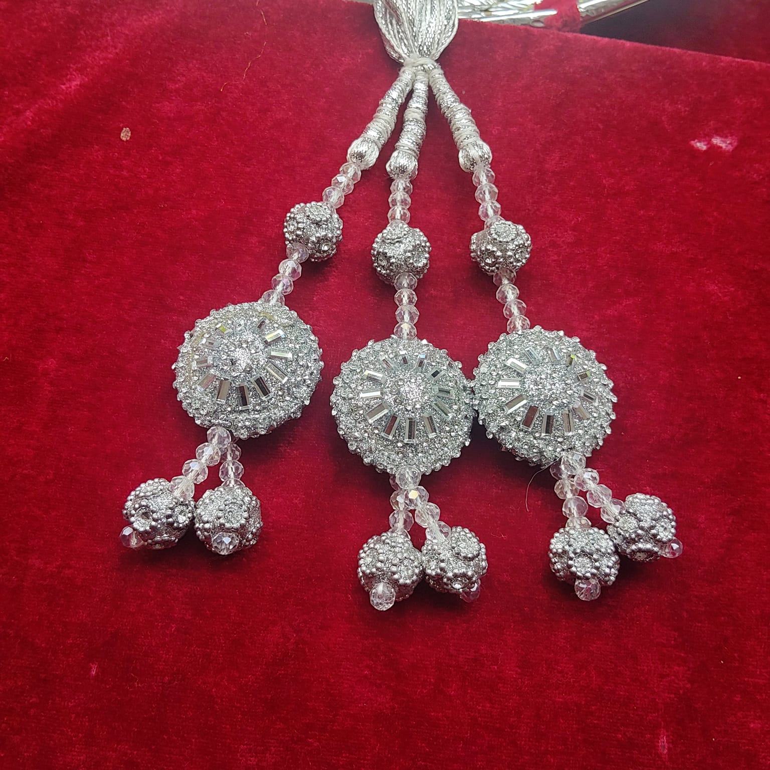 Kid Crystal Tassel Paranda