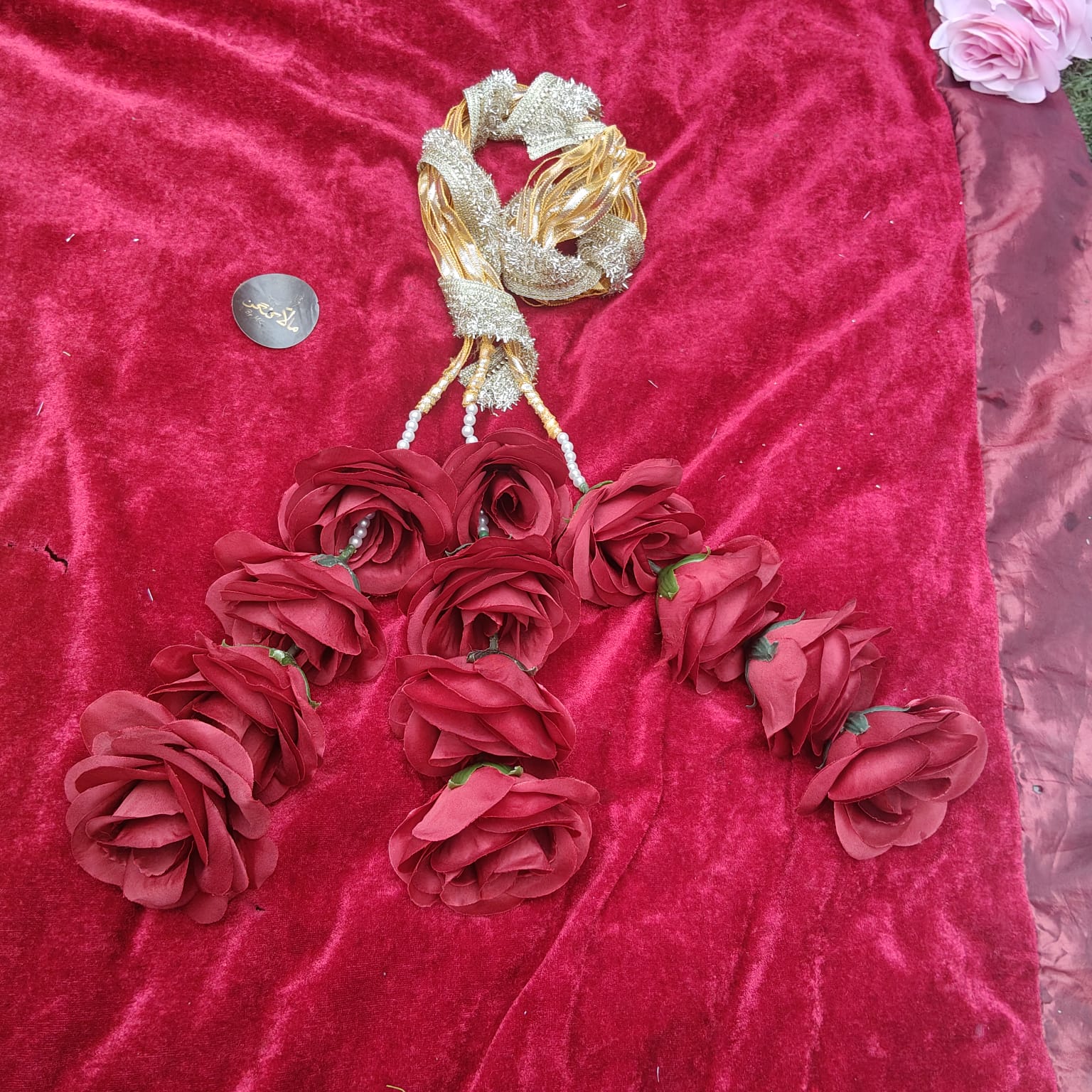 Red Noor Kiran Floral Paranda