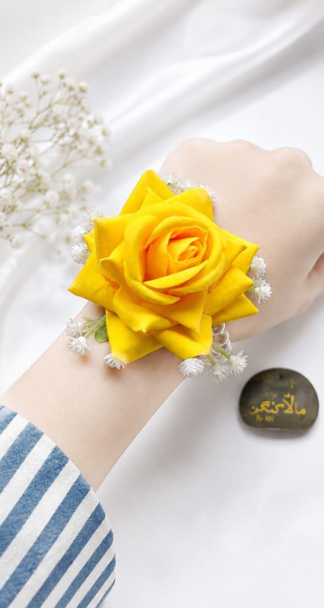 Yellow Phool Gujar