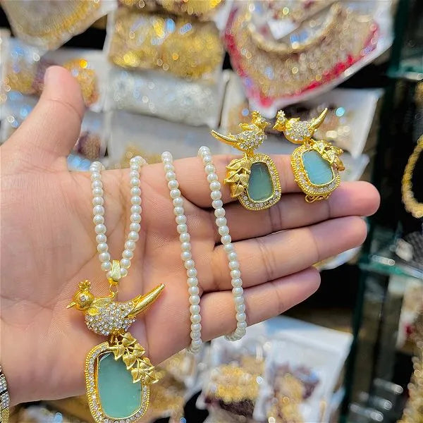 Aqua Bird pendent set