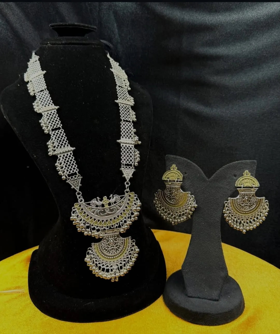 Dual mala
