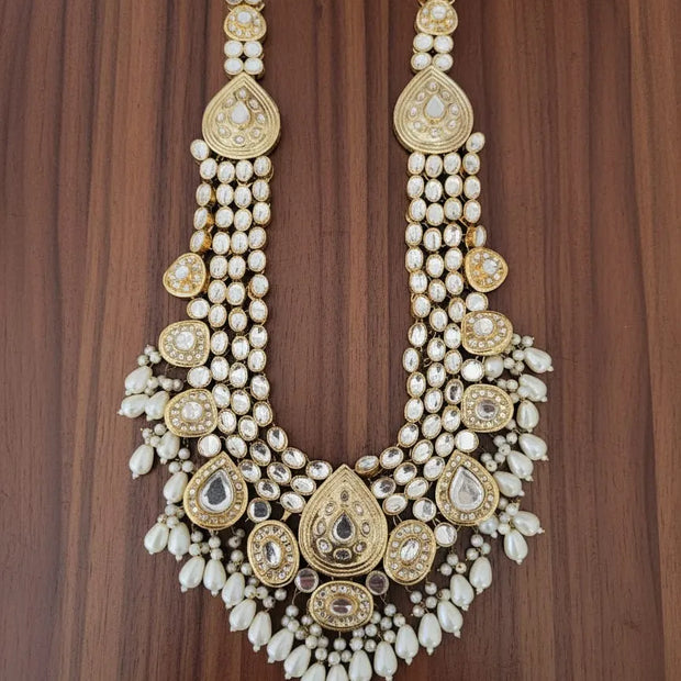 Designer Golden Kundun Rani Mala