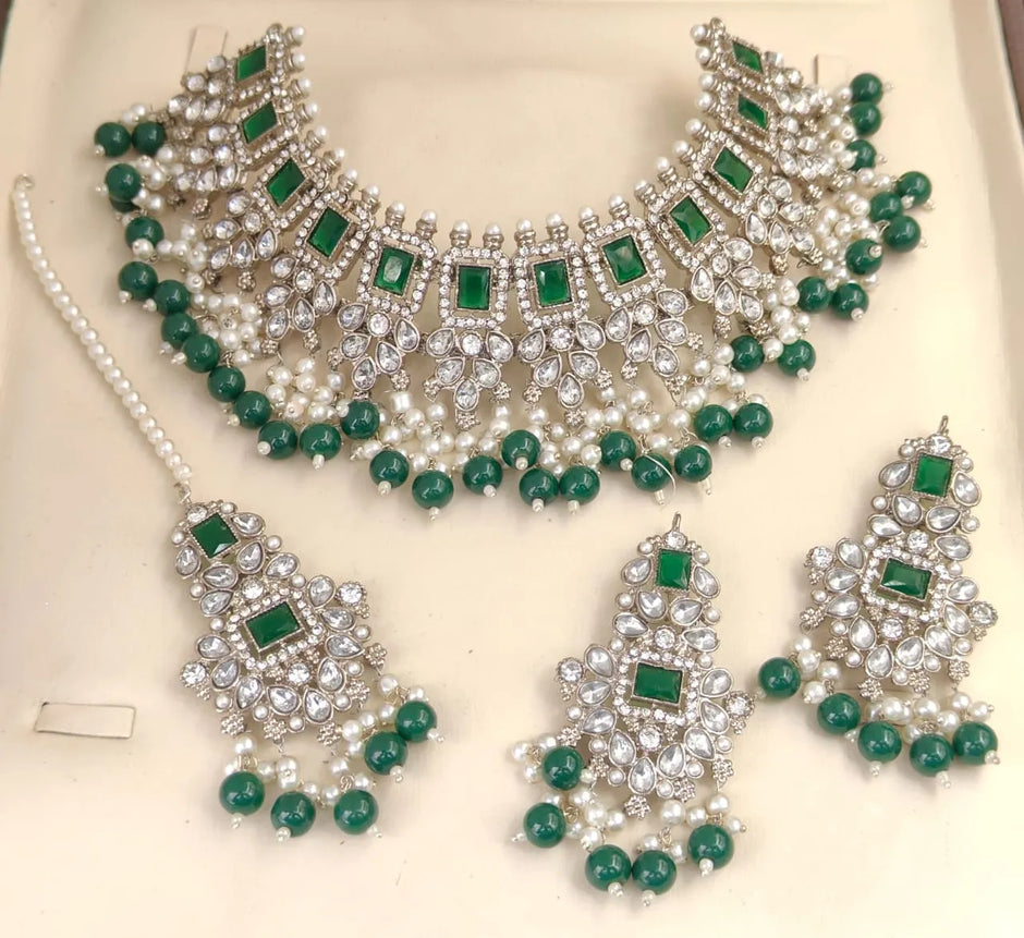 komal green set
