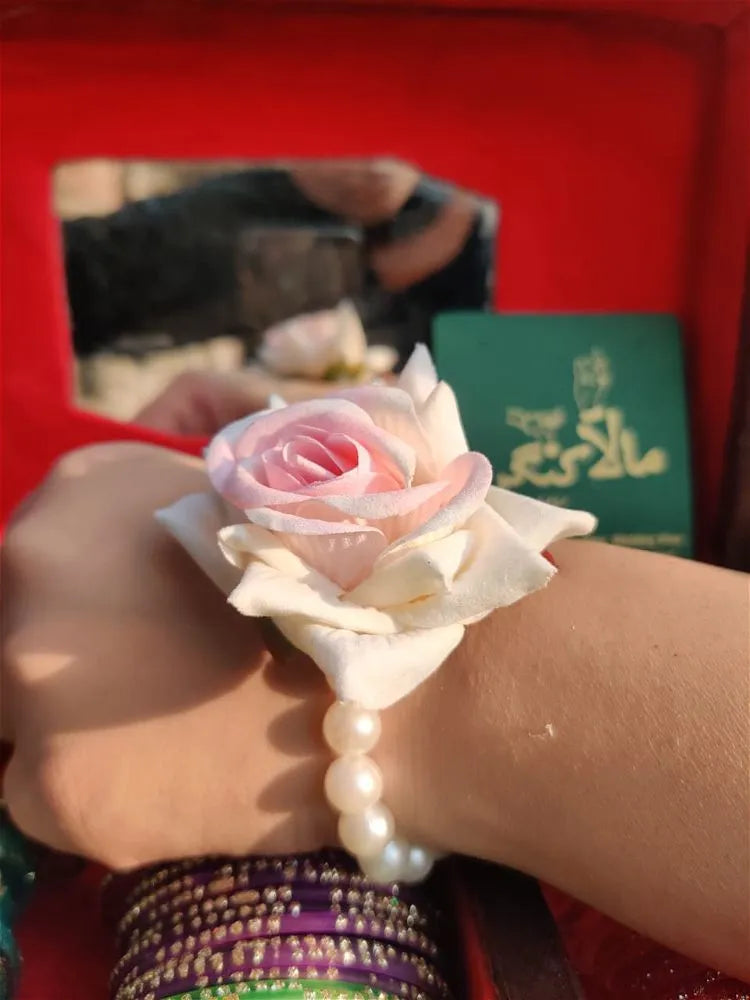 Baby Pink Phoul Gujra