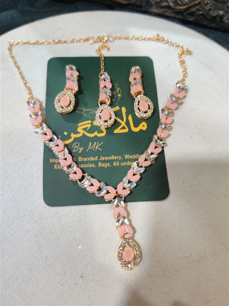 Minal Peach Set