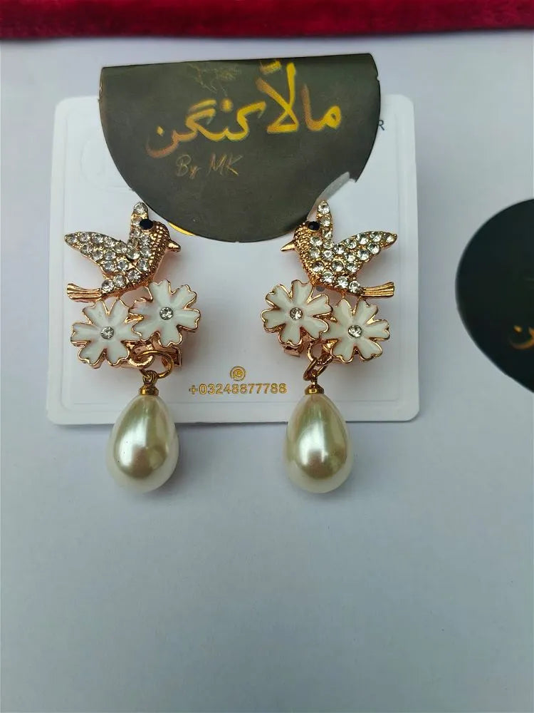 Sparrow Pearl Earrings