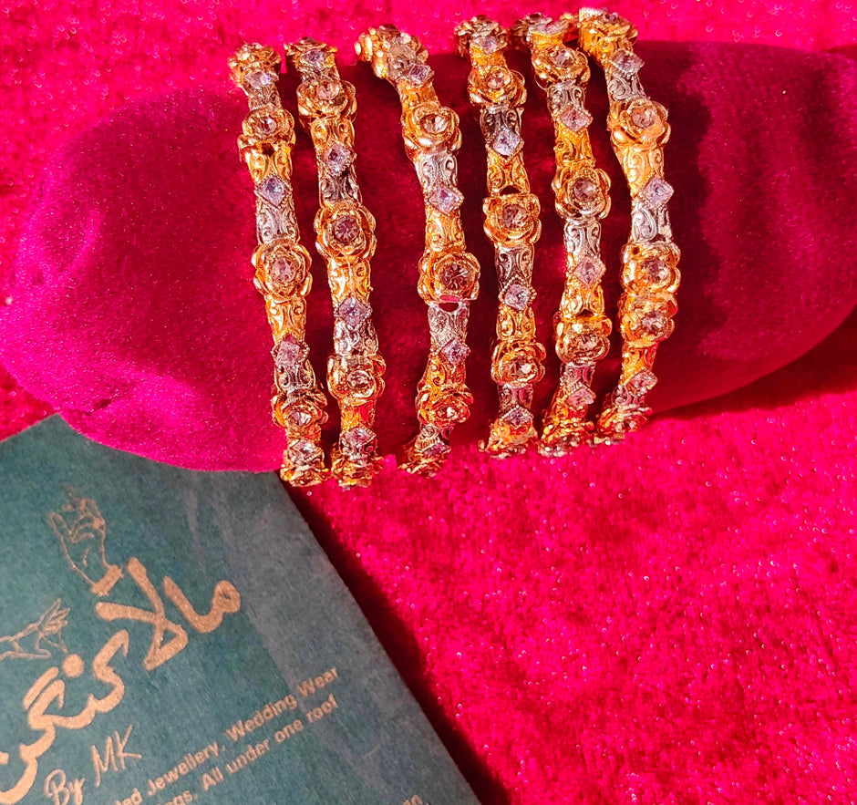 Kanwal Golden Bangles